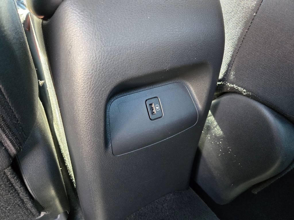 Used 2021 Nissan Sentra SR w/ Electronics Package FWD image 16