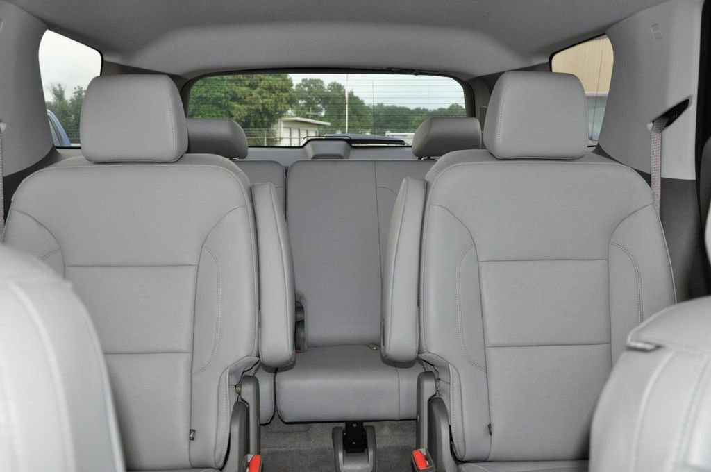 Used 2020 Chevrolet Traverse Premier image 22