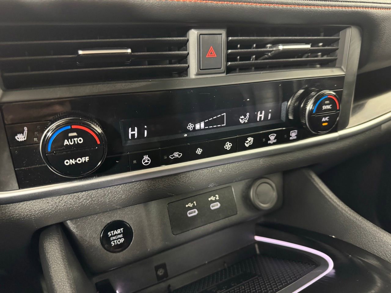 Used 2025 Nissan Rogue SV w/ Rock Creek Premium Package image 18