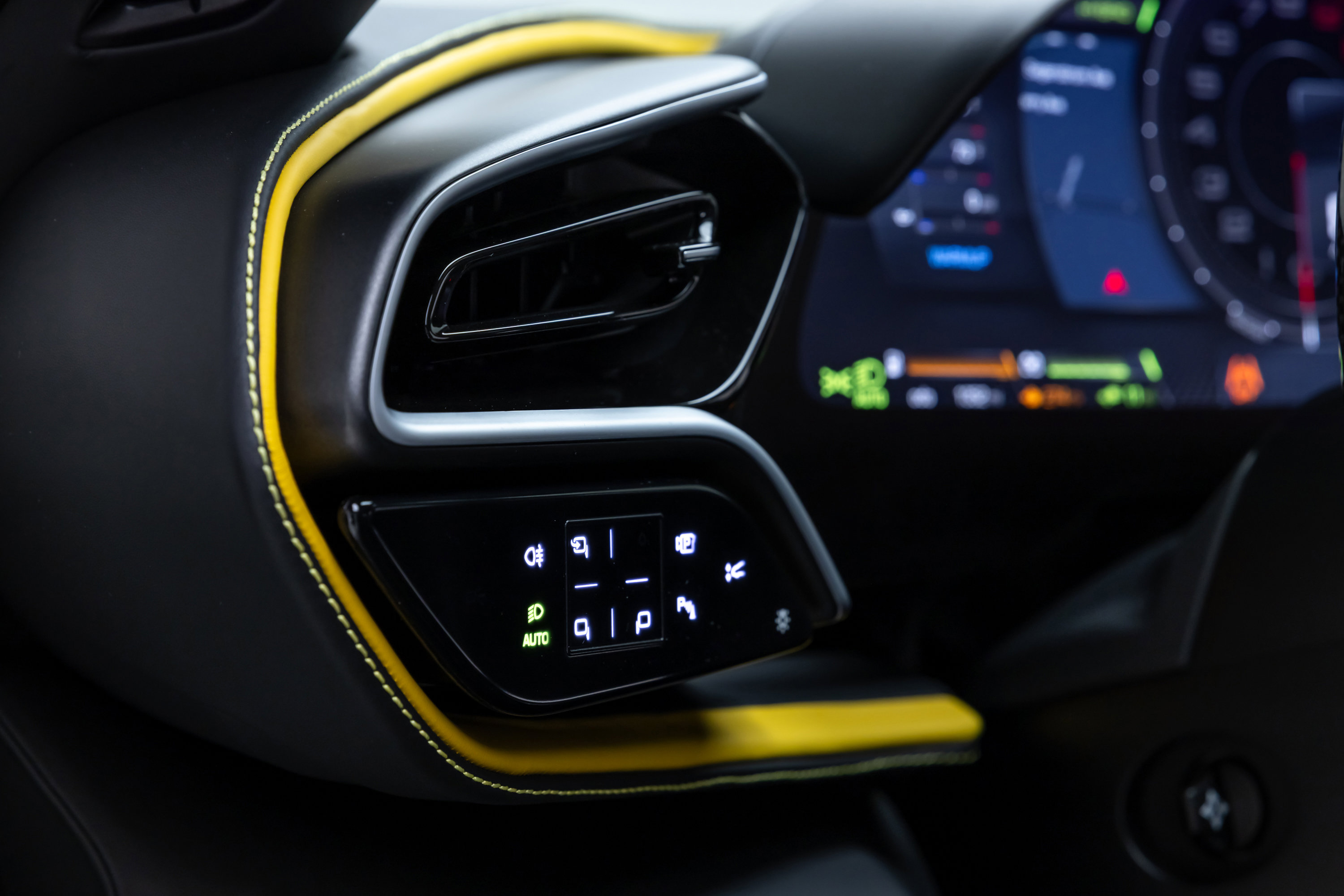 Certified 2025 Ferrari 296 GTB image 31