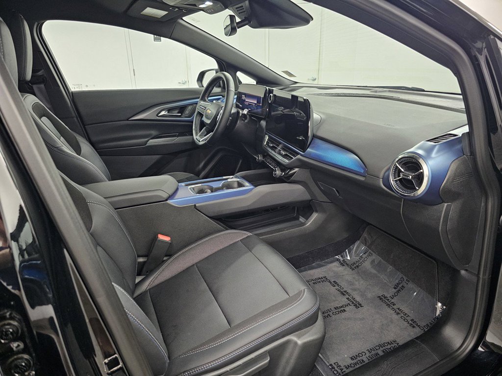 Used 2025 Chevrolet Equinox EV LT w/ Convenience Package FWD image 24