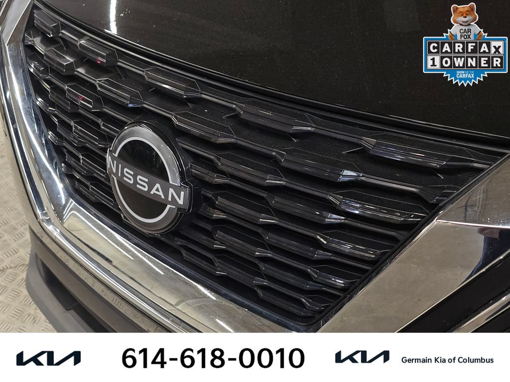 Used 2023 Nissan Rogue S AWD/4WD image 13