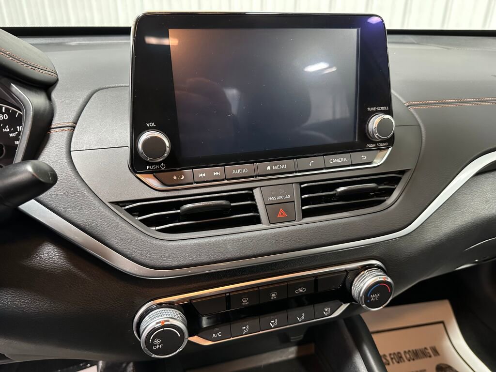 Used 2021 Nissan Altima 2.5 SR AWD/4WD image 11