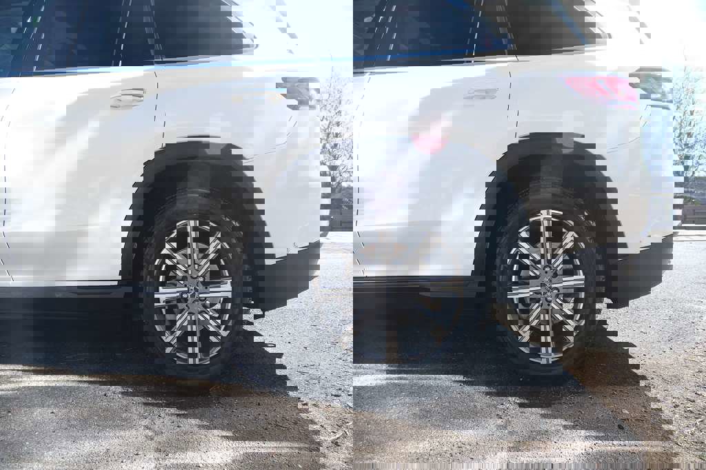 Used 2020 Mercedes-Benz GLS 450 4MATIC image 6