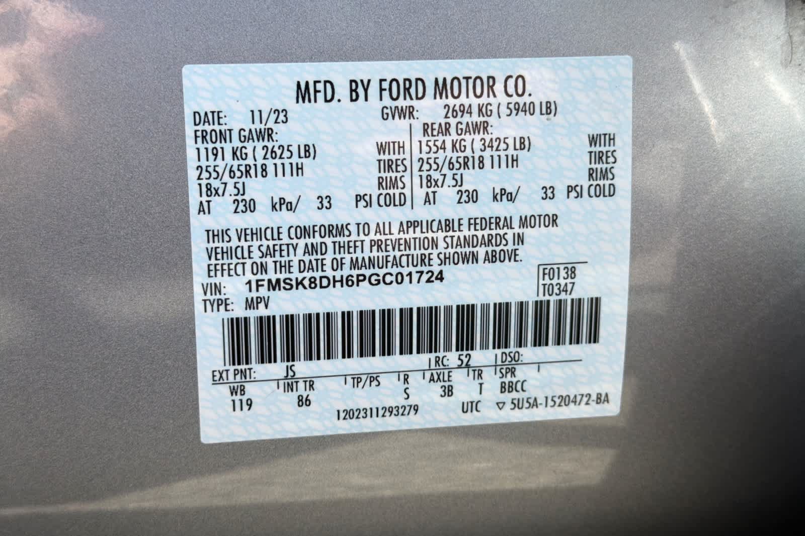 Used 2023 Ford Explorer XLT AWD/4WD image 30