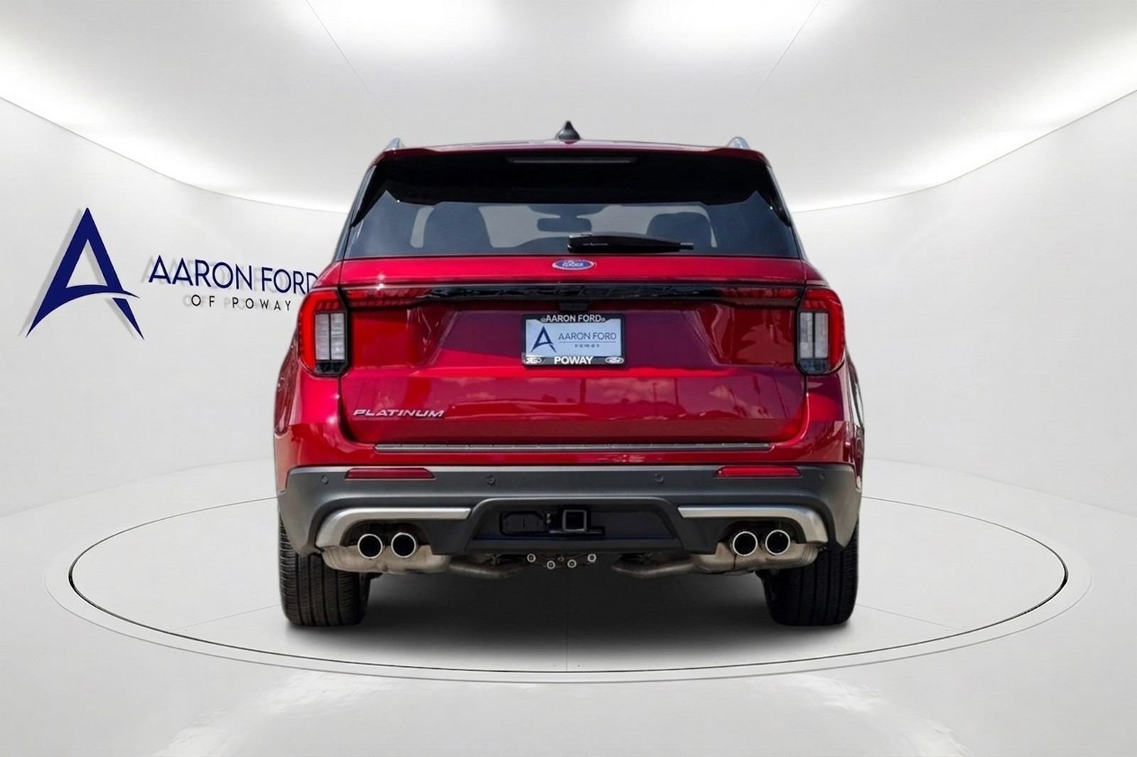Used 2025 Ford Explorer Platinum w/ Ultimate Package RWD image 4