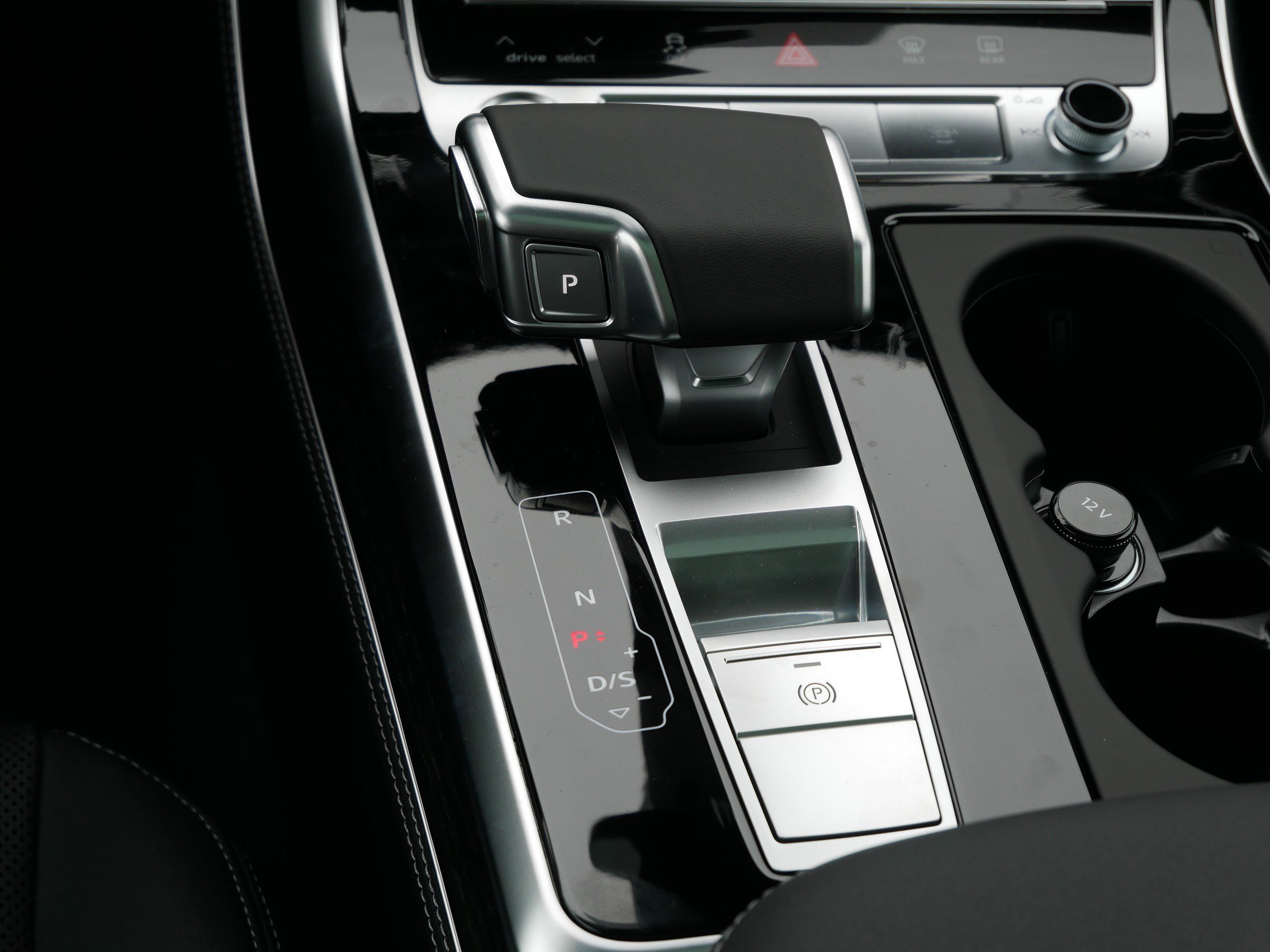 New 2026 Audi Q8 Premium Plus image 9