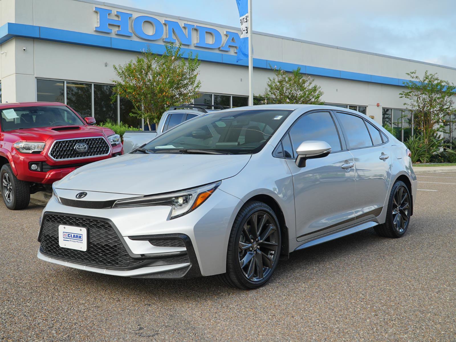 Used 2024 Toyota Corolla SE
