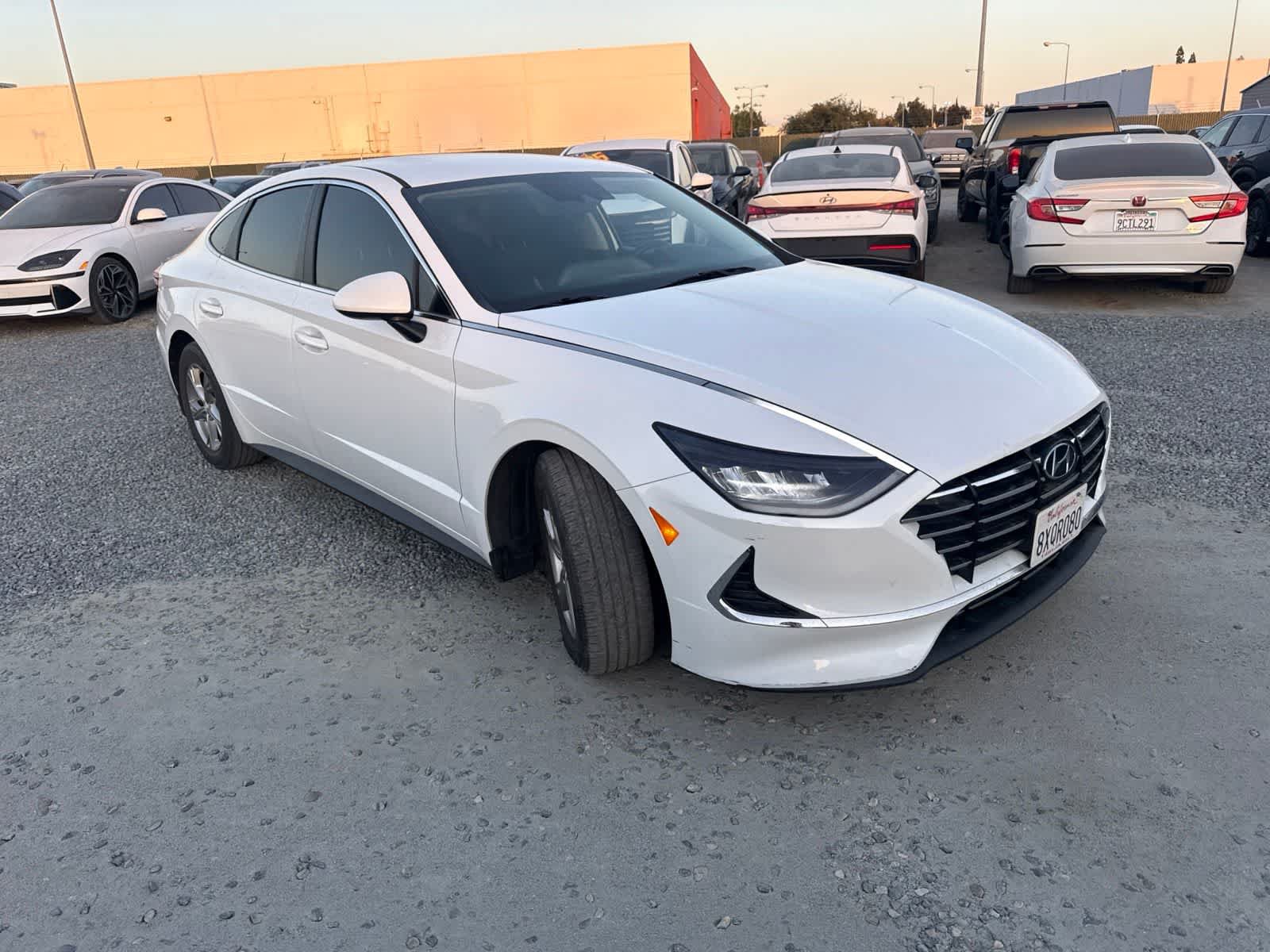 Used 2021 Hyundai Sonata SE FWD image 3
