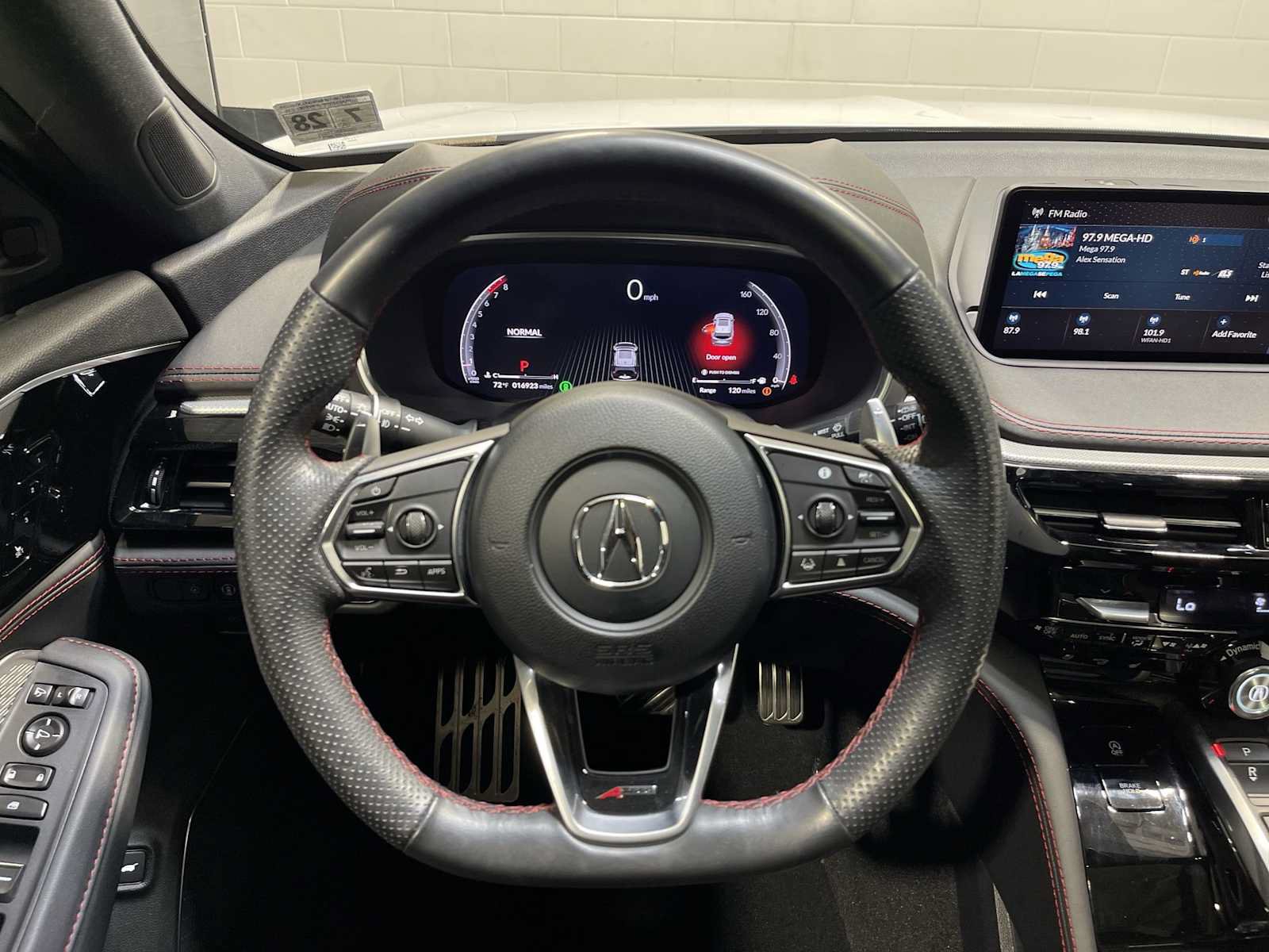 Certified 2024 Acura MDX A-Spec AWD/4WD image 15
