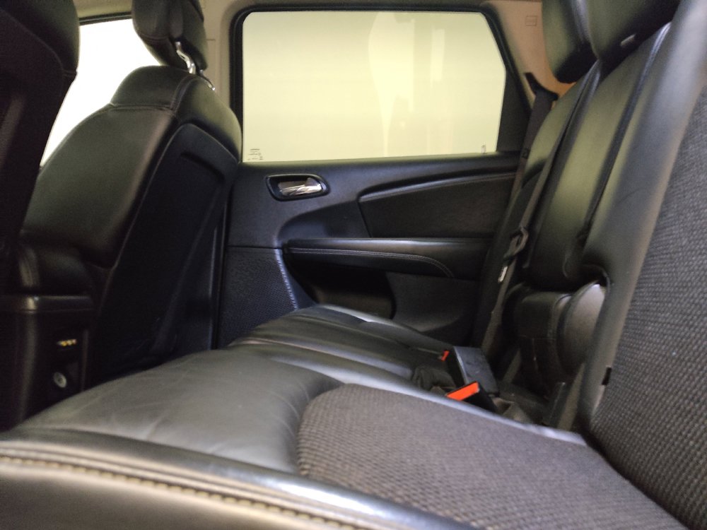 Used 2017 Dodge Journey Crossroad w/ Rear Seat Video Group I FWD image 18
