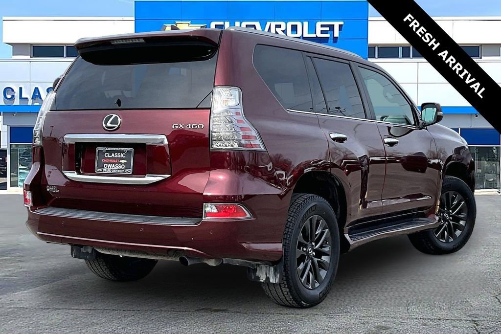 Used 2020 Lexus GX 460 Premium w/ Premium Package image 5