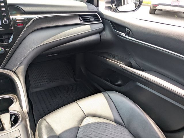 Used 2024 Toyota Camry XSE w/ Navigation Package FWD image 18
