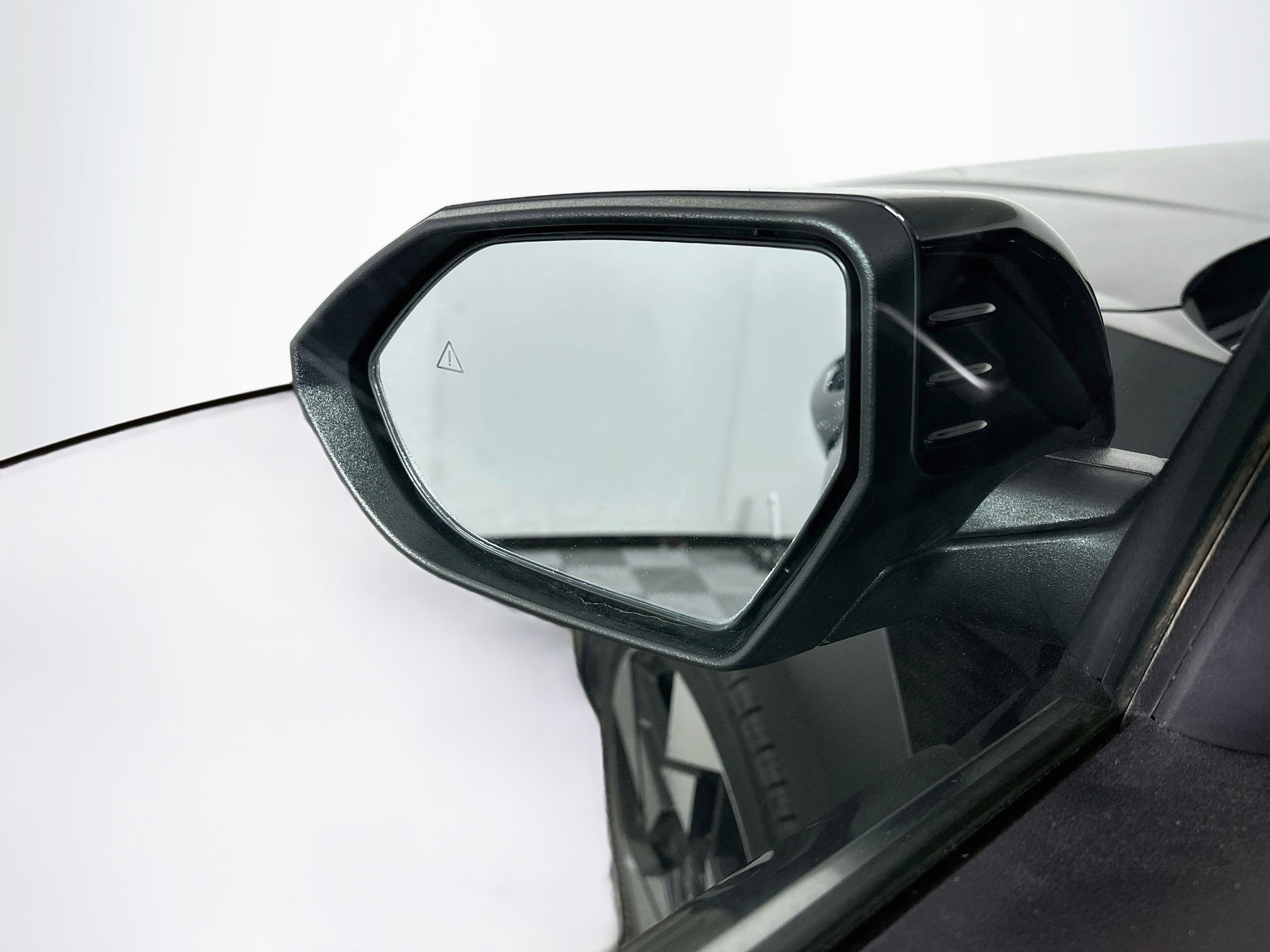 Used 2024 Hyundai Kona Limited FWD image 16