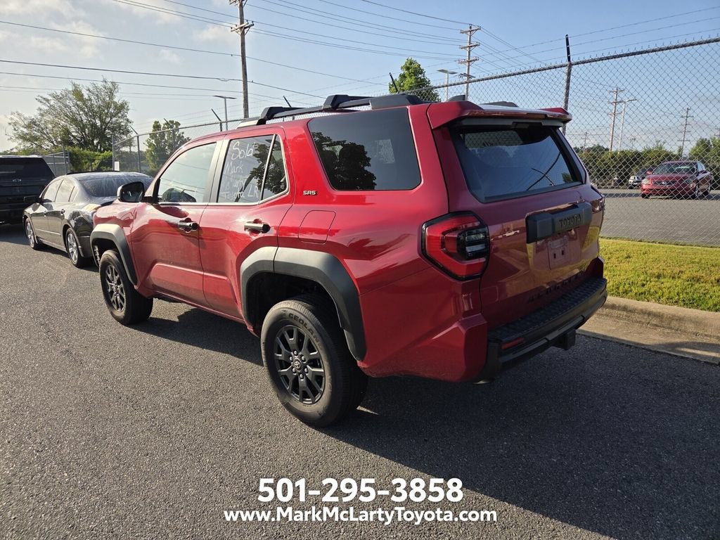 Used 2025 Toyota 4Runner SR5 AWD/4WD image 10