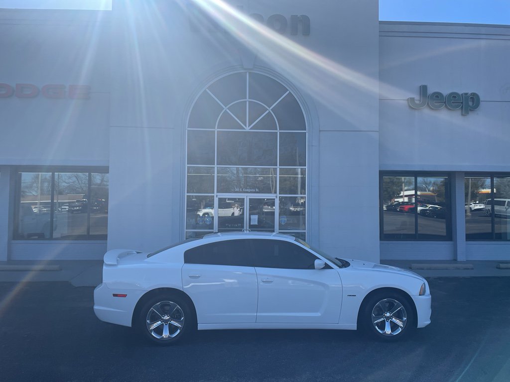 Used 2013 Dodge Charger R/T image 1