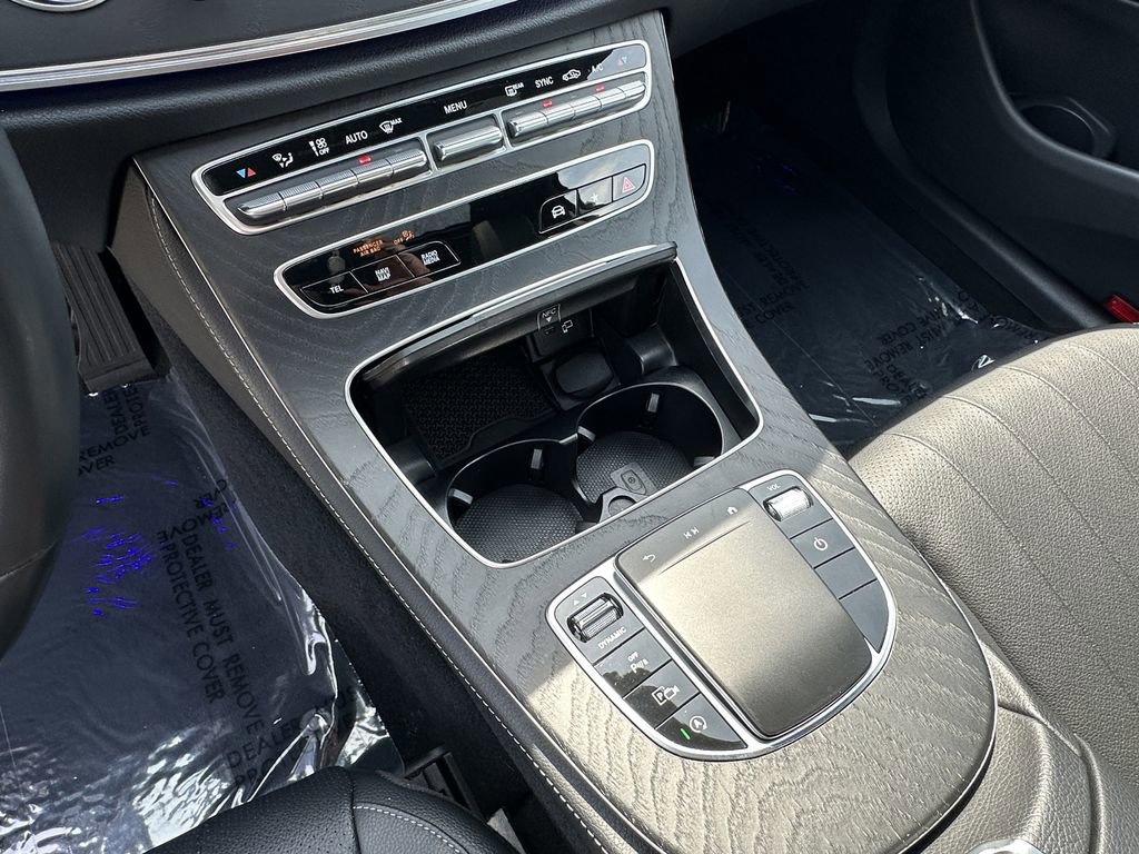 Certified 2022 Mercedes-Benz E 350 4MATIC Sedan image 32