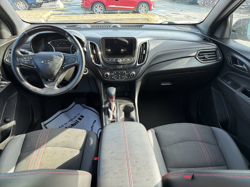Used 2022 Chevrolet Equinox RS w/ Infotainment Package FWD image 17