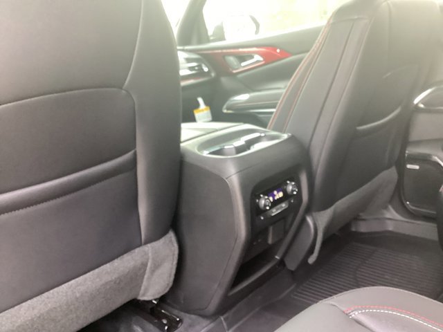 New 2026 Chevrolet Traverse RS w/ LPO, Floor Liner Package FWD image 17