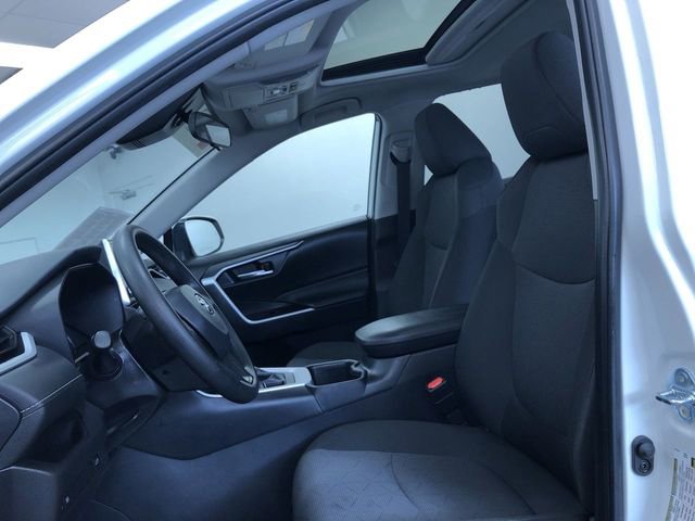 Certified 2025 Toyota RAV4 XLE w/ Convenience Package image 18