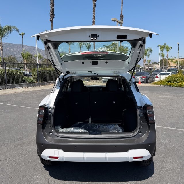 New 2026 Nissan Kicks S FWD image 7
