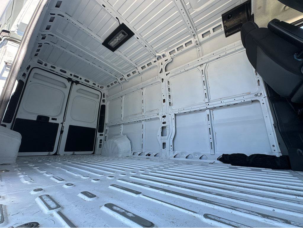 Used 2023 RAM ProMaster 2500 FWD image 9