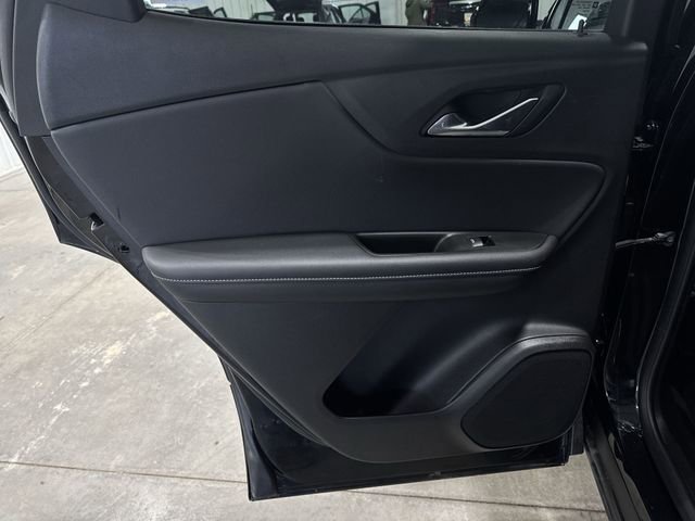 Used 2025 Chevrolet Blazer LT AWD/4WD image 17