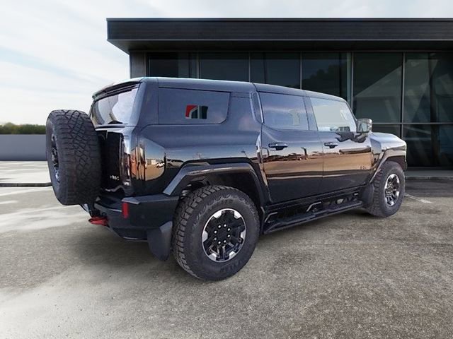 New 2025 GMC Hummer EV 2X w/ Extreme Off-Road Package image 2