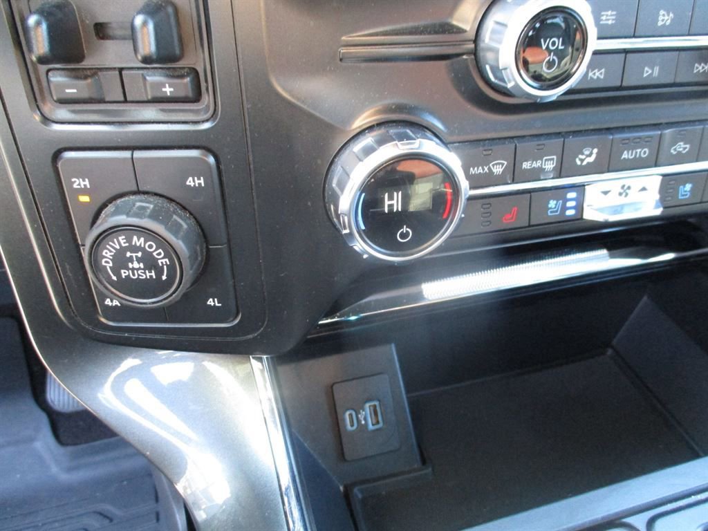 Used 2021 Ford F150 Lariat image 17