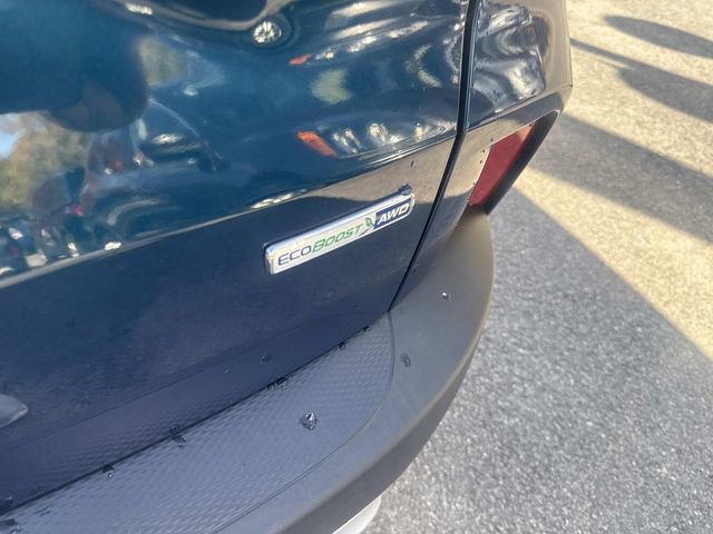 Used 2020 Ford Escape SE image 6