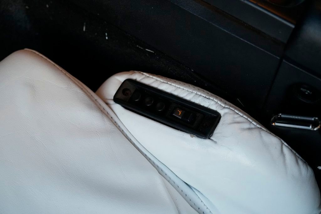 Used 1992 Chevrolet Corvette Convertible image 24