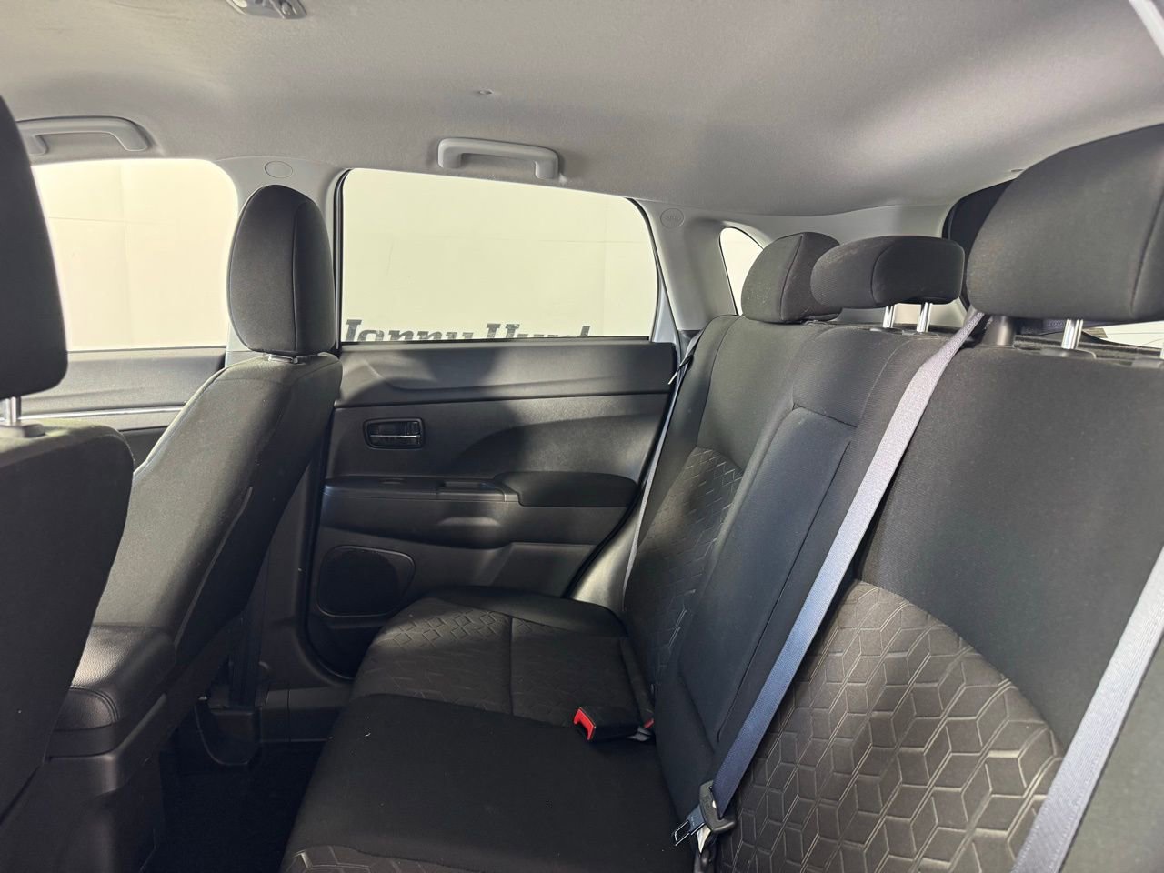 Used 2023 Mitsubishi Outlander Sport ES AWD/4WD image 6