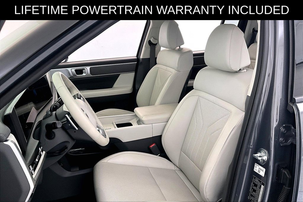 Used 2025 Hyundai Santa Fe SEL FWD image 32