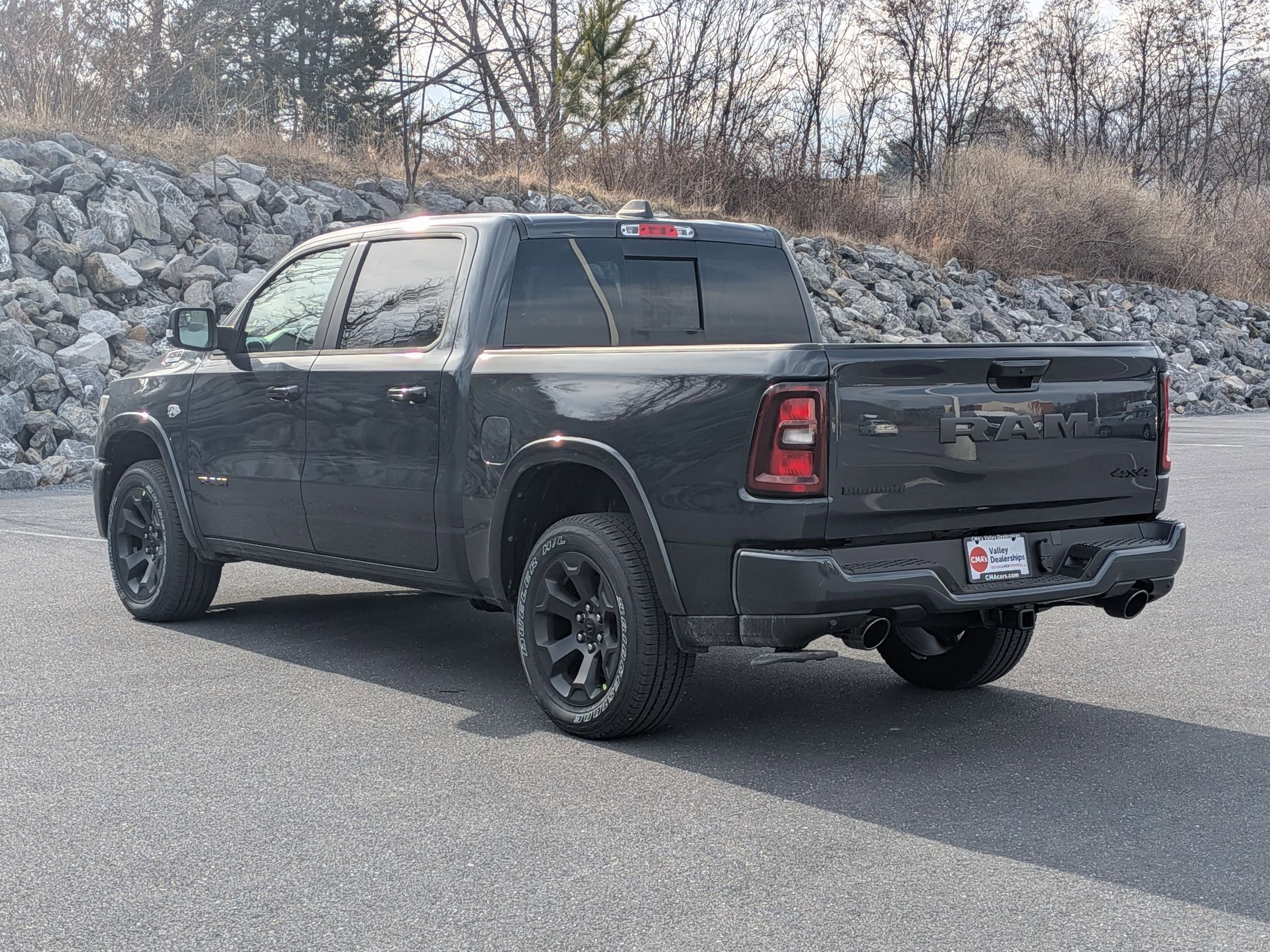 New 2026 RAM 1500 4x4 Crew Cab image 7