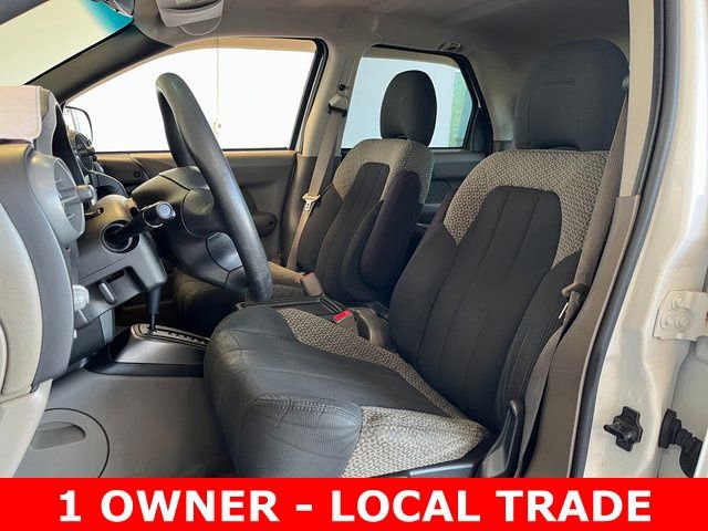 Used 2004 Pontiac Aztek Base w/ 1SB Preferred Equipment Group image 11