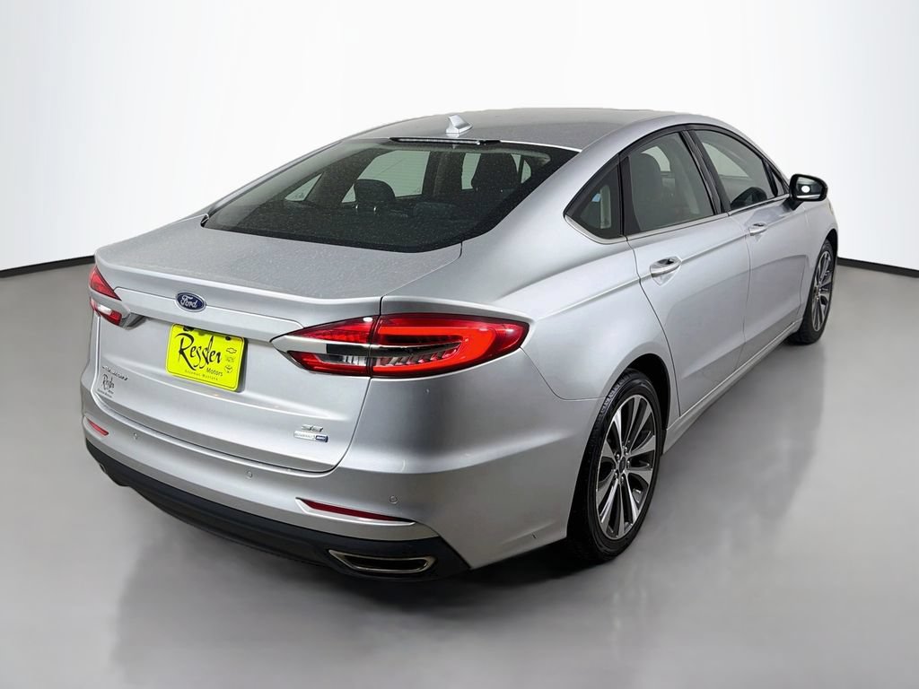 Used 2019 Ford Fusion SE AWD/4WD image 6