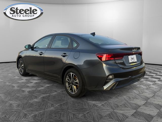 Used 2024 Kia Forte LXS image 3