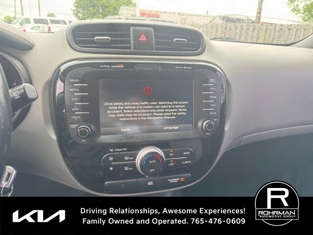 Used 2014 Kia Soul + w/ Audio Package FWD image 12