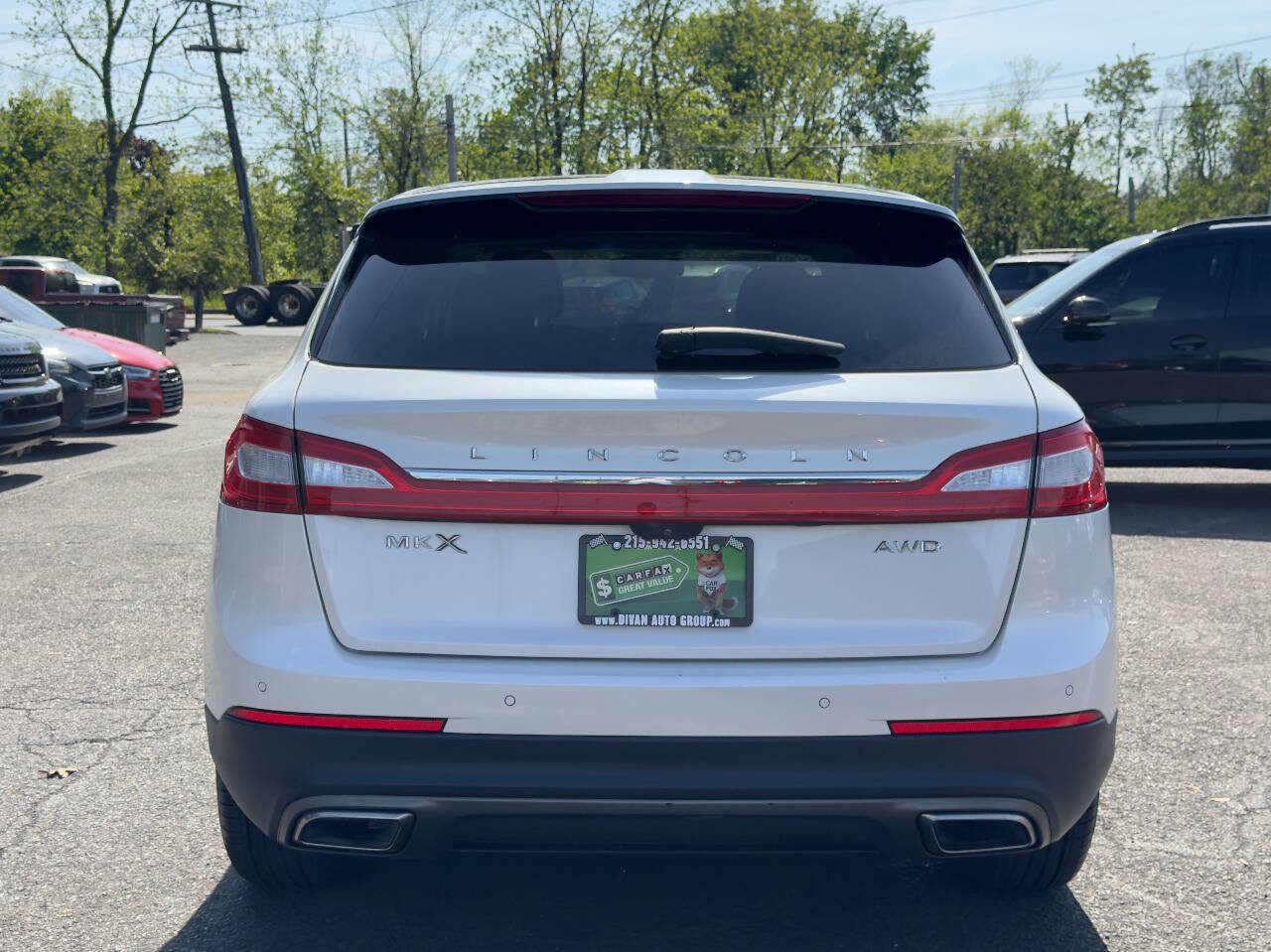 Used 2016 Lincoln MKX Select w/ Select Plus Package AWD/4WD image 4