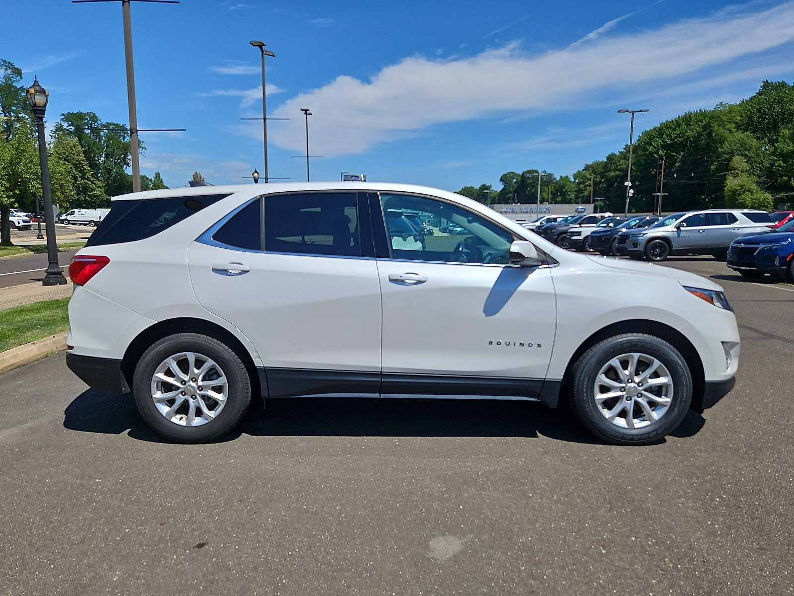 Used 2020 Chevrolet Equinox LT AWD/4WD image 7
