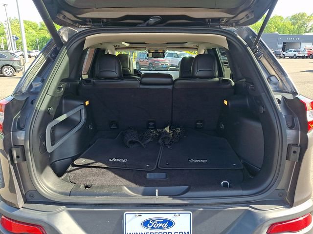 Used 2015 Jeep Cherokee Limited w/ Luxury Group FWD image 29