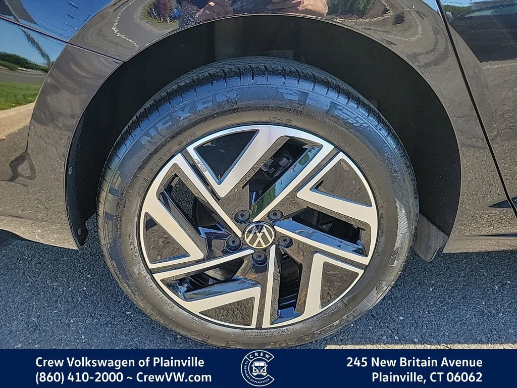 Certified 2024 Volkswagen Jetta SEL FWD image 19