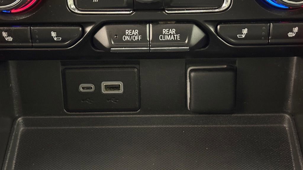 Used 2024 Chevrolet Tahoe LT AWD/4WD image 40