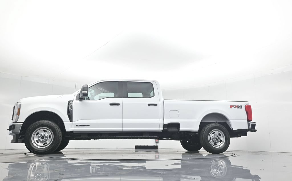 New 2026 Ford F350 XL w/ FX4 Off-Road Package AWD/4WD image 52