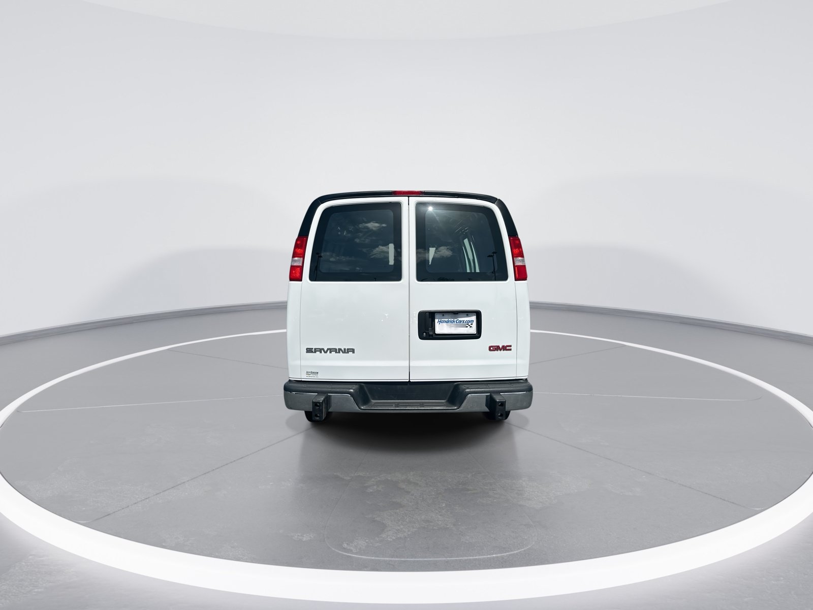 Used 2025 GMC Savana 2500 w/ Driver Convenience Package RWD image 8