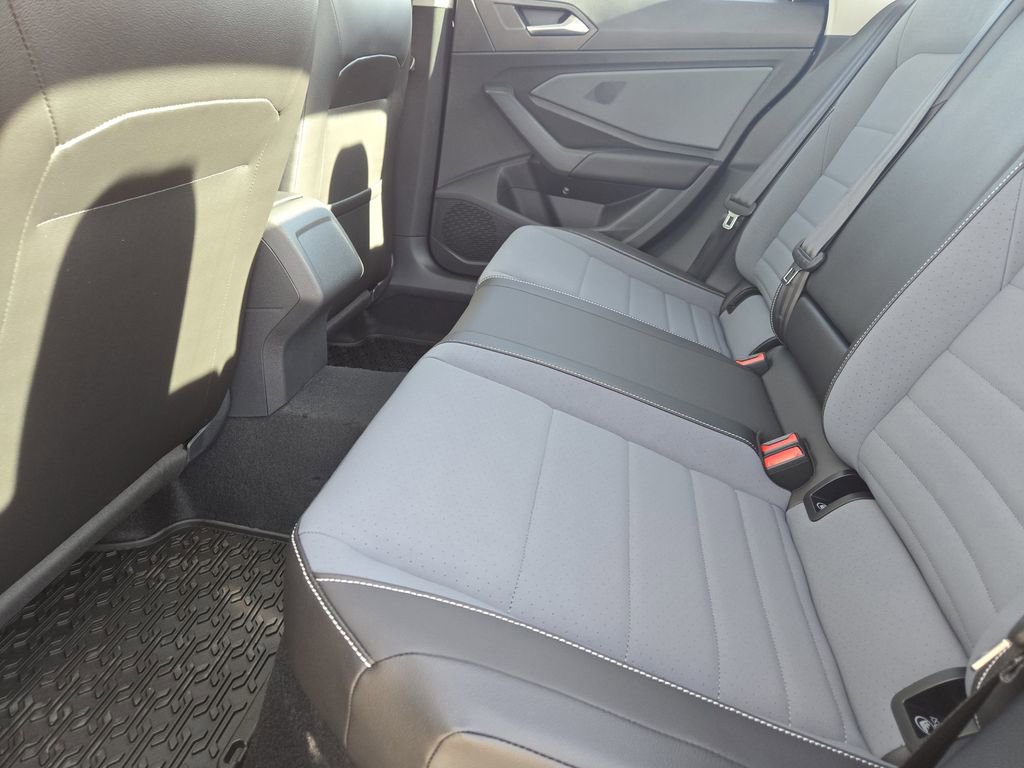 New 2026 Volkswagen Jetta SE image 21