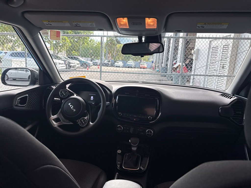 Used 2024 Kia Soul S FWD image 4