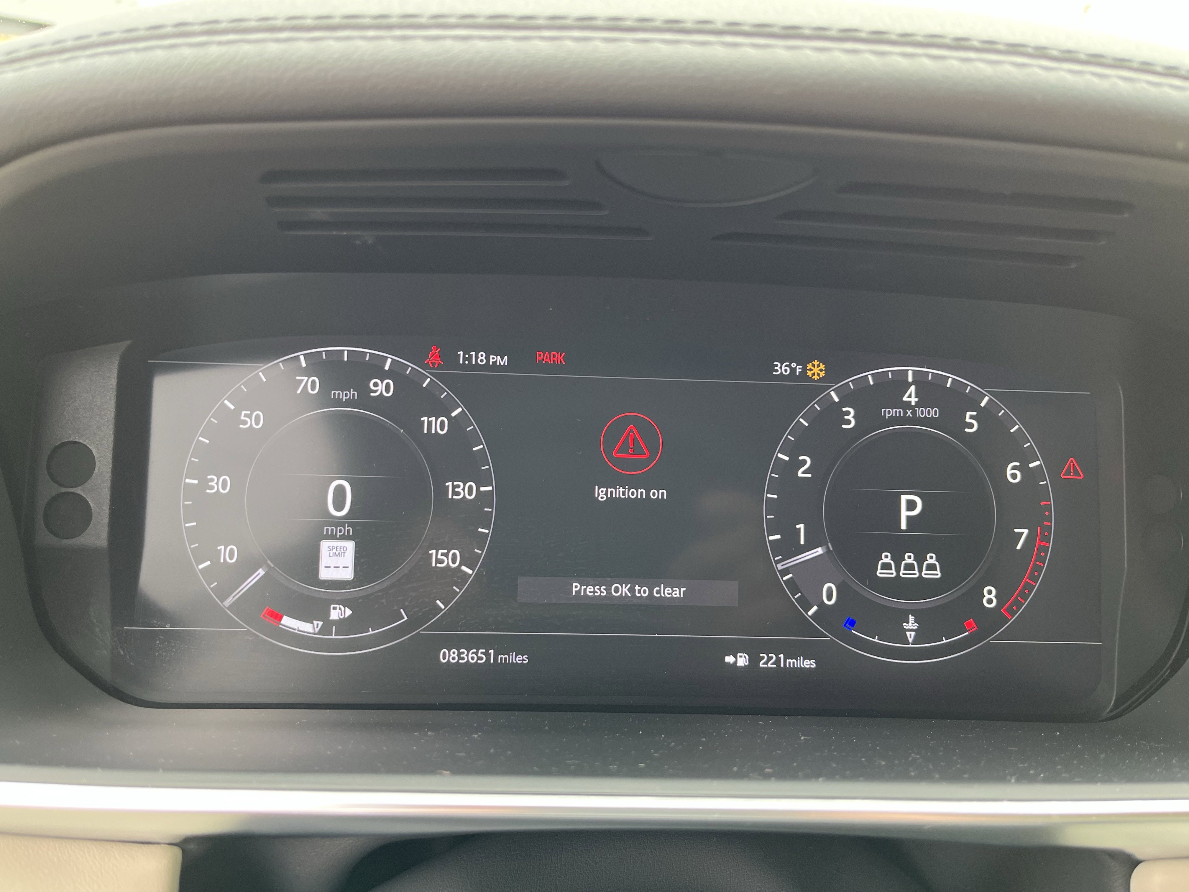 Used 2021 Land Rover Range Rover Sport HST image 21