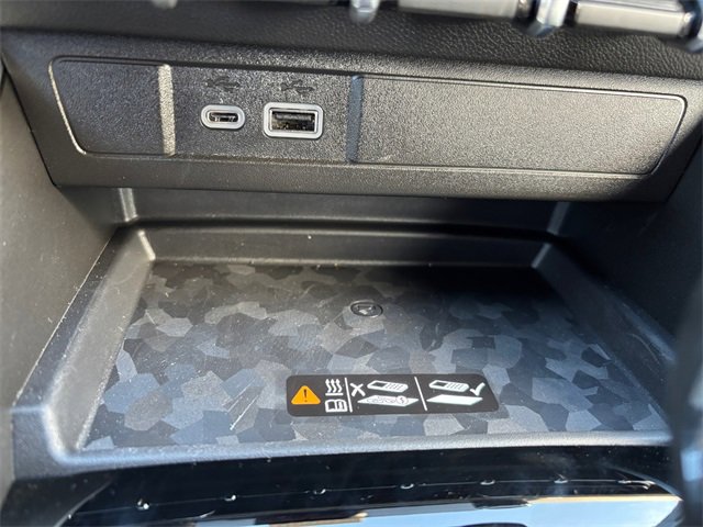 New 2026 Chevrolet Colorado ZR2 w/ Off-Road Front Bumper Package image 28