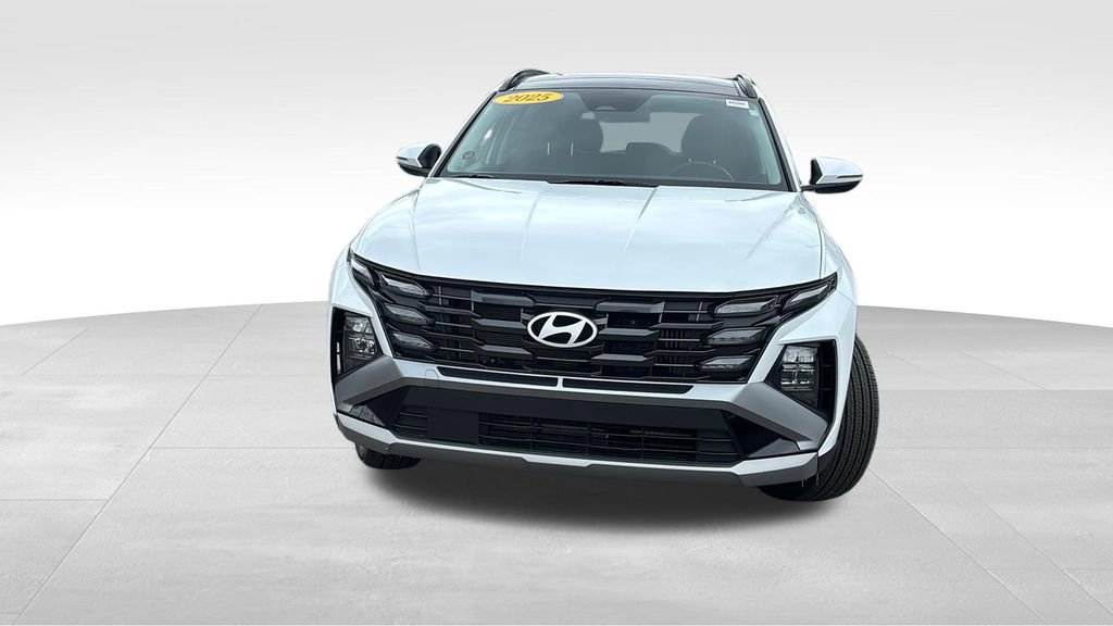 Used 2025 Hyundai Tucson SEL image 2